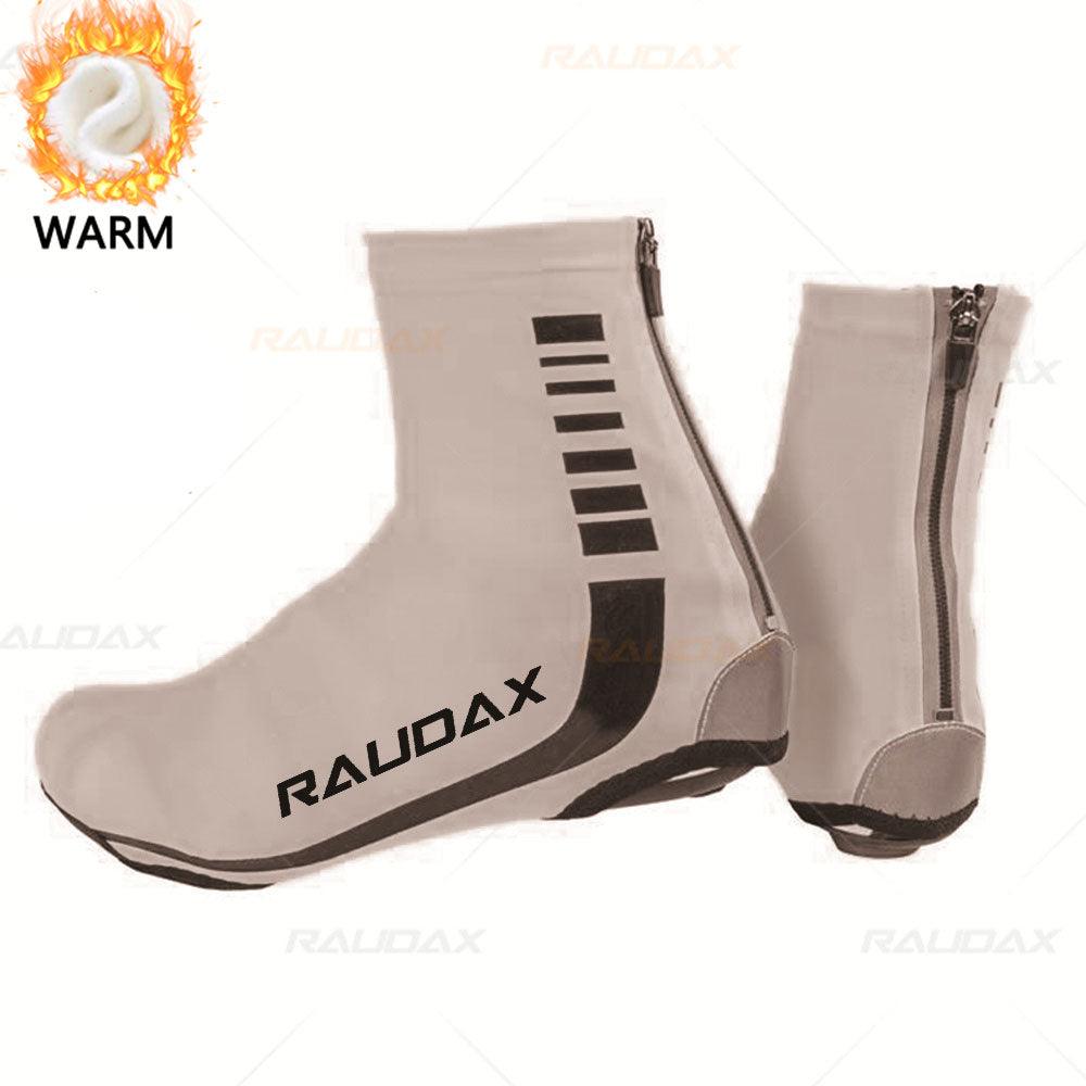 Encaixa no pedal com a capa?
